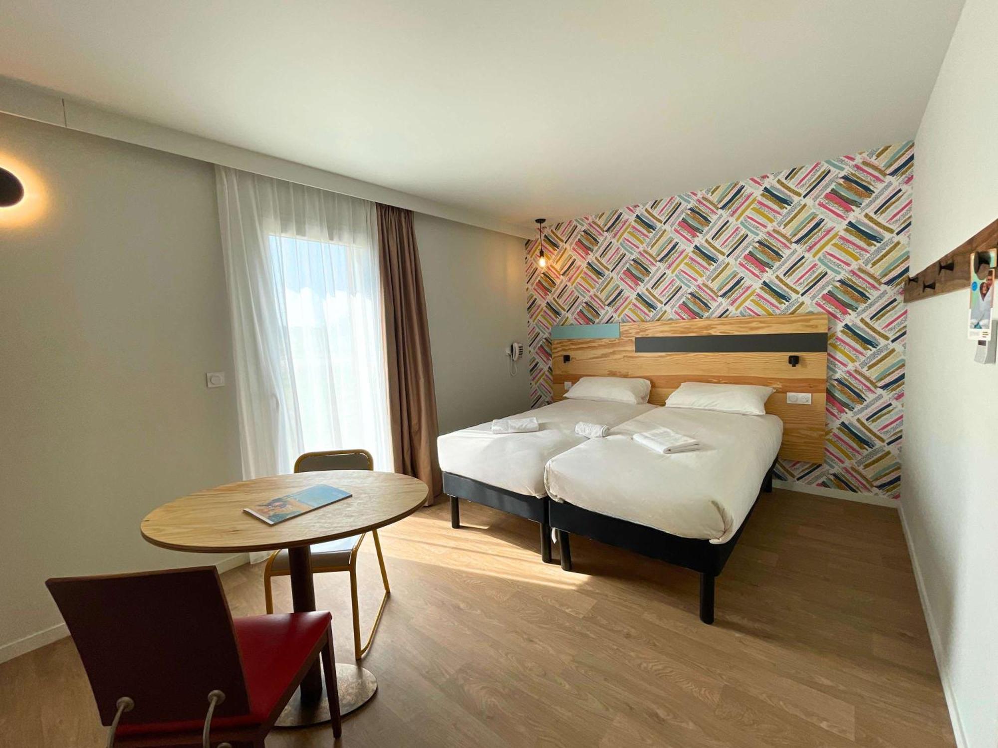 Greet Hotel Castets Coeur Des Landes 外观 照片